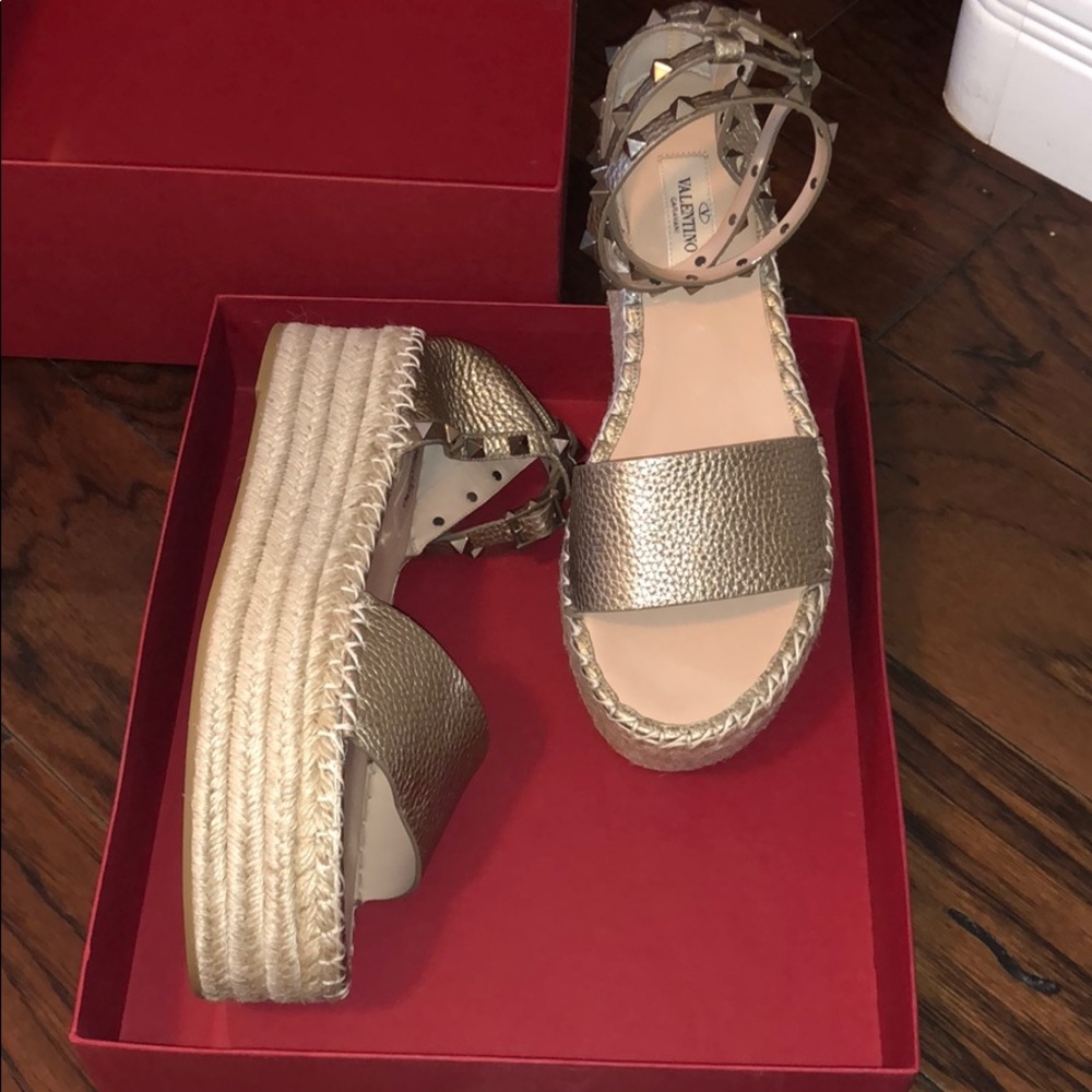 brand new Valentino sandals.